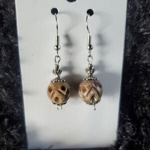 Elegant Silver and Agate Beaded Earrings